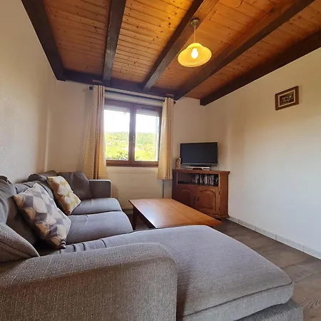 Дом отдыха Confortable A - 3 Chambres, Terrasse, Proche La Bresse - Fr-1-589-42 *