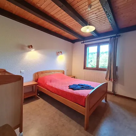 Дом отдыха Confortable A - 3 Chambres, Terrasse, Proche La Bresse - Fr-1-589-42